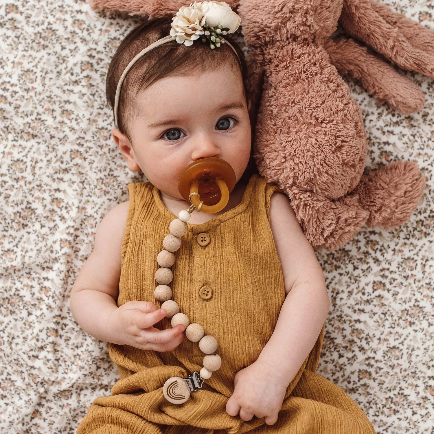 Chunky Bead Dummy Clip -Rainbow