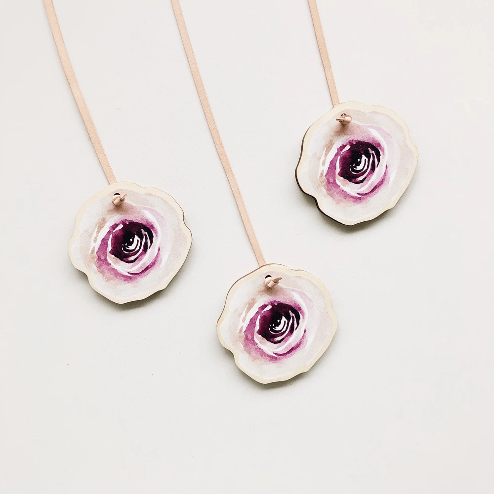 Trio Bow Drop Floral Ends